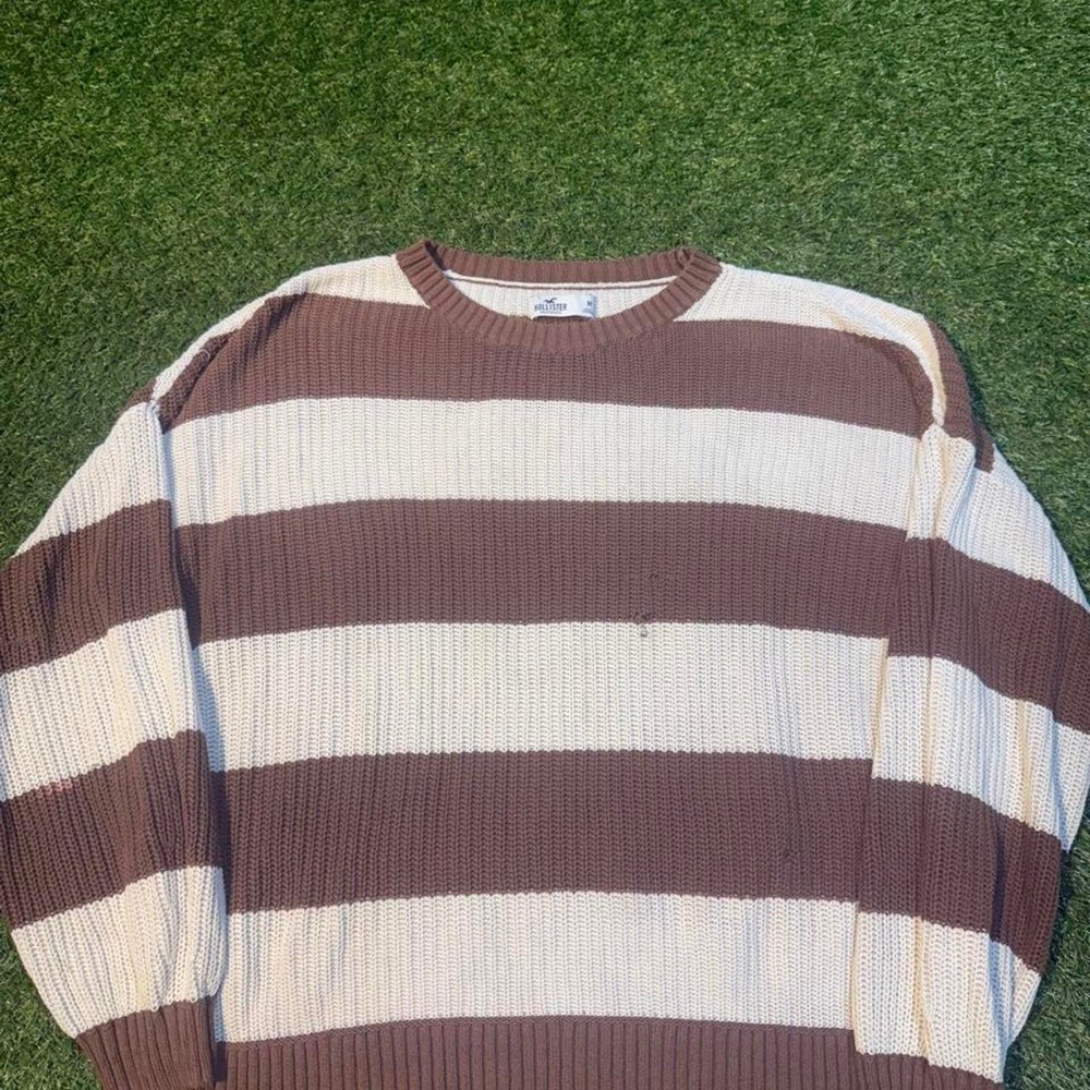 Hollister Striped Knit Sweater Size Medium
